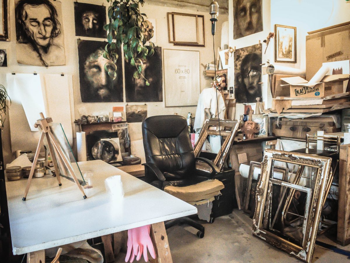 How Caricature Art Has Helped Catch Criminals Mark Hall Caricature Art Inc